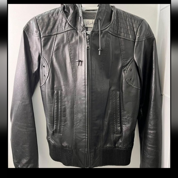 GENUINE LEATHER Blink Hooded Jacket-XS ** Discounted shipping - Picture 2 of 4